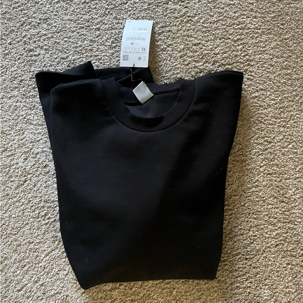 Zara Men’s XL Oversized Crewneck Sweater